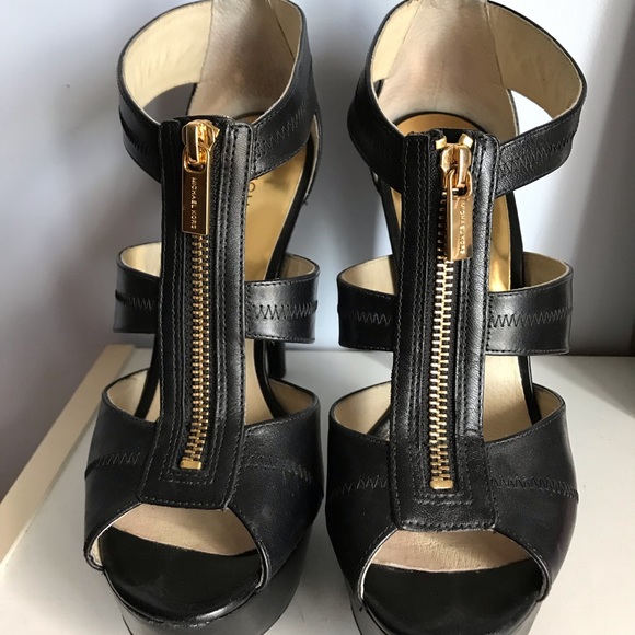 Michael Kors leather platform heel - Picture 3 of 4